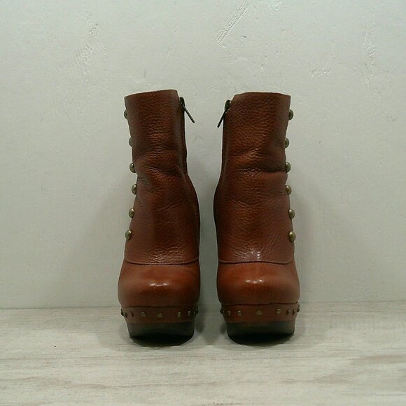 UGG Australia Cognac Leather Platform Studded Heeled Ankle Boot Size 6 | UK 4.5 - Picture 4 of 14